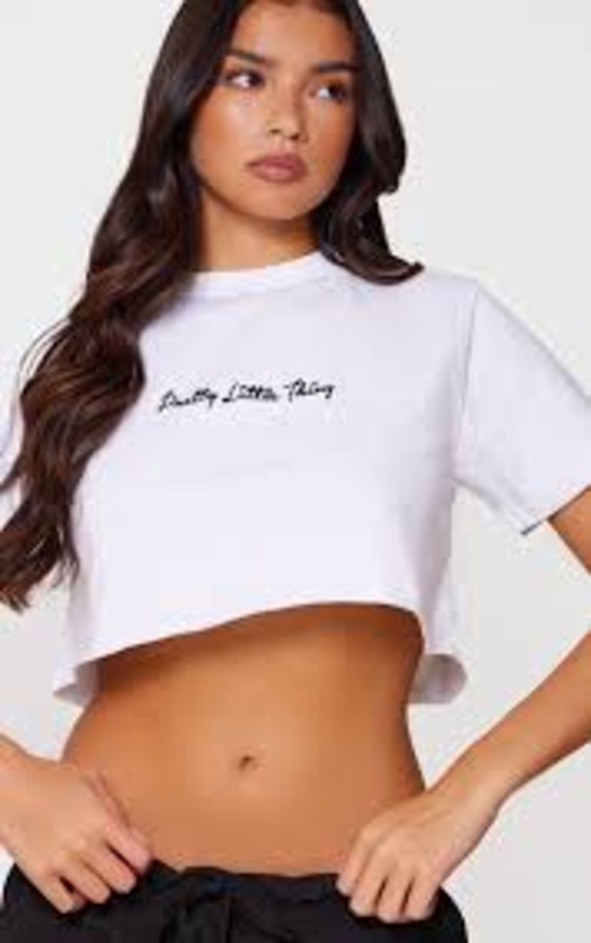 250 X BRAND NEW PIECES OF BRANDED WOMENS CLOTHING IN VARIOUS DESIGNS AND SIZES INCLUDING - Image 13 of 26