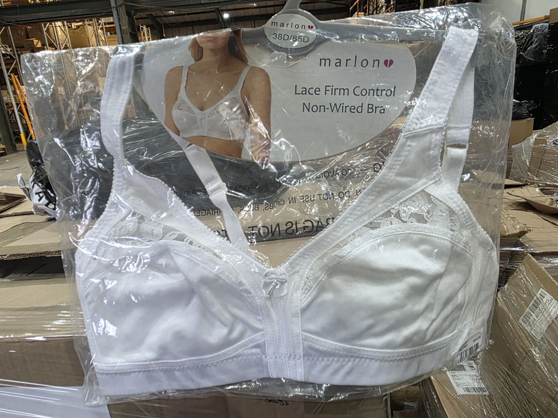 Large Pallet of Liquidated Stock – from a Major UK Retailer Mixed pallet of liquidated stock sourced - Image 10 of 24