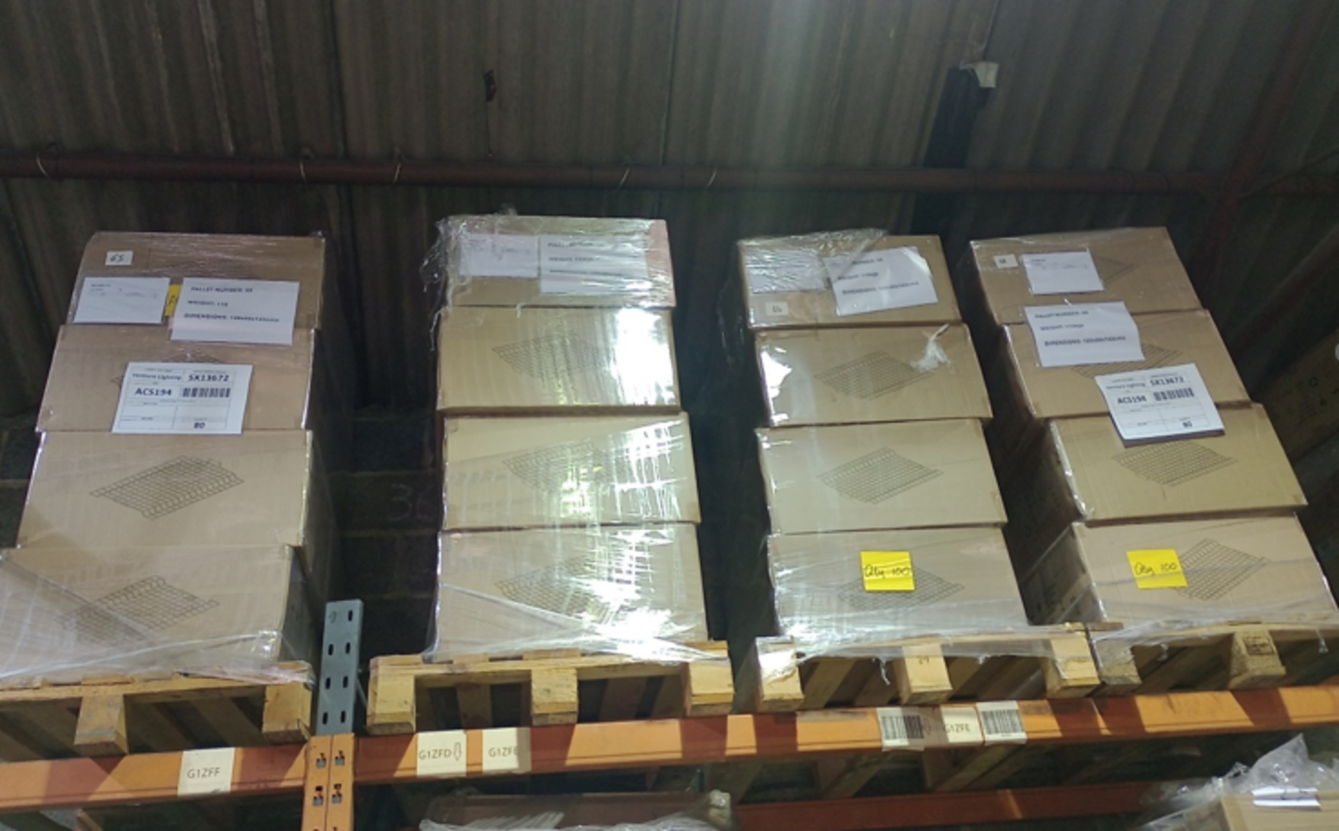 14 Pallets of Various Lighting Stock – Approx. 14,757 Items – RRP £52,284 – One Lot Sold as one - Image 3 of 21