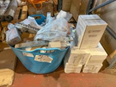 MIXED LOT TO CONTAIN LARGE FLEXI BUCKET FULL OF ASSORTED DIY HARDWAREE & TWISTSHAKE HOT & COLD