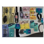 PALLET TO INCLUDE 1200 X BRAND NEW ASSORTED BEAUTY STOCK INCLUDING BRUSHES, HAIR CLIPS HEADBANDS AND