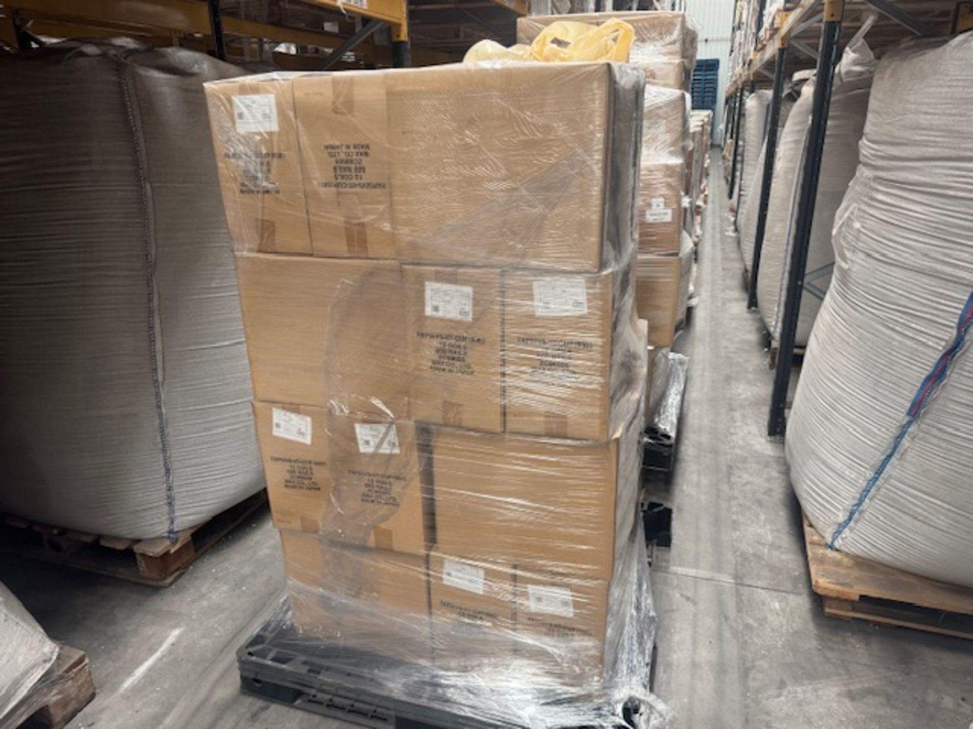 PALLET TO CONTAIN 24 X BRAND NEW BOXES OF 7200 MAX FAP50V9 H/CAL CUP/HD6.5 NAILS RRP £83 PER BOX DB - Image 4 of 4