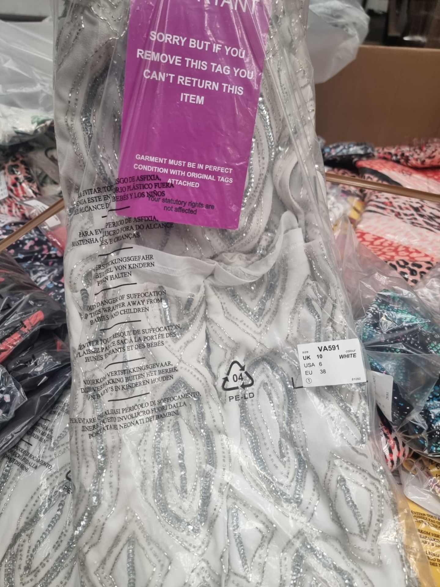 Trade Lot 100 x New & Packaged Mixed Items from A Major UK Retailer. May include: Jeans, Dresses, - Image 25 of 49