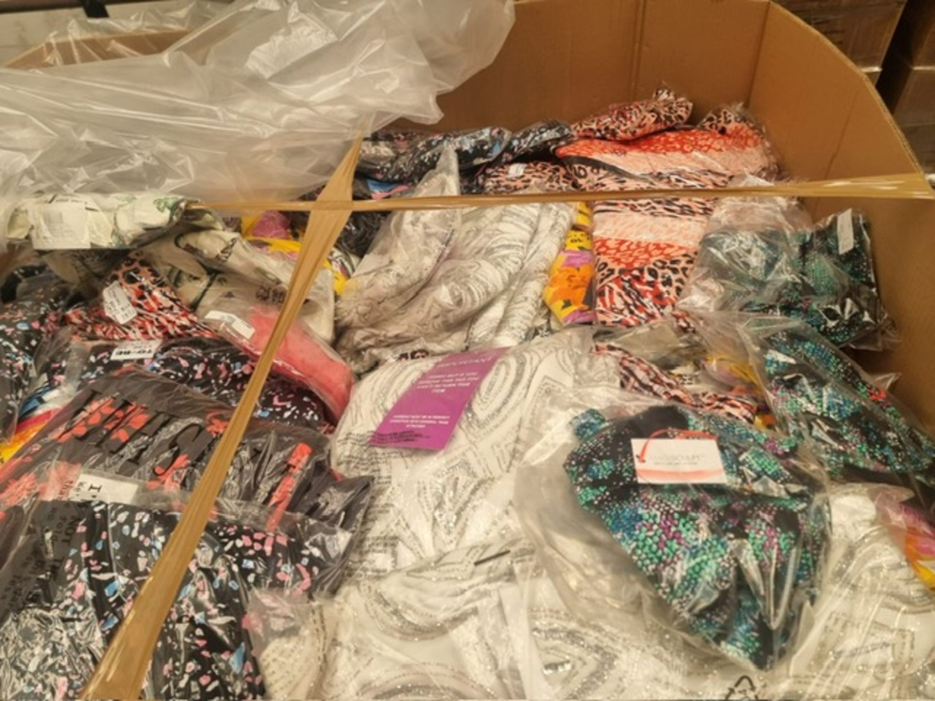 Trade Lot 100 x New & Packaged Mixed Items from A Major UK Retailer. May include: Jeans, Dresses, - Image 23 of 49