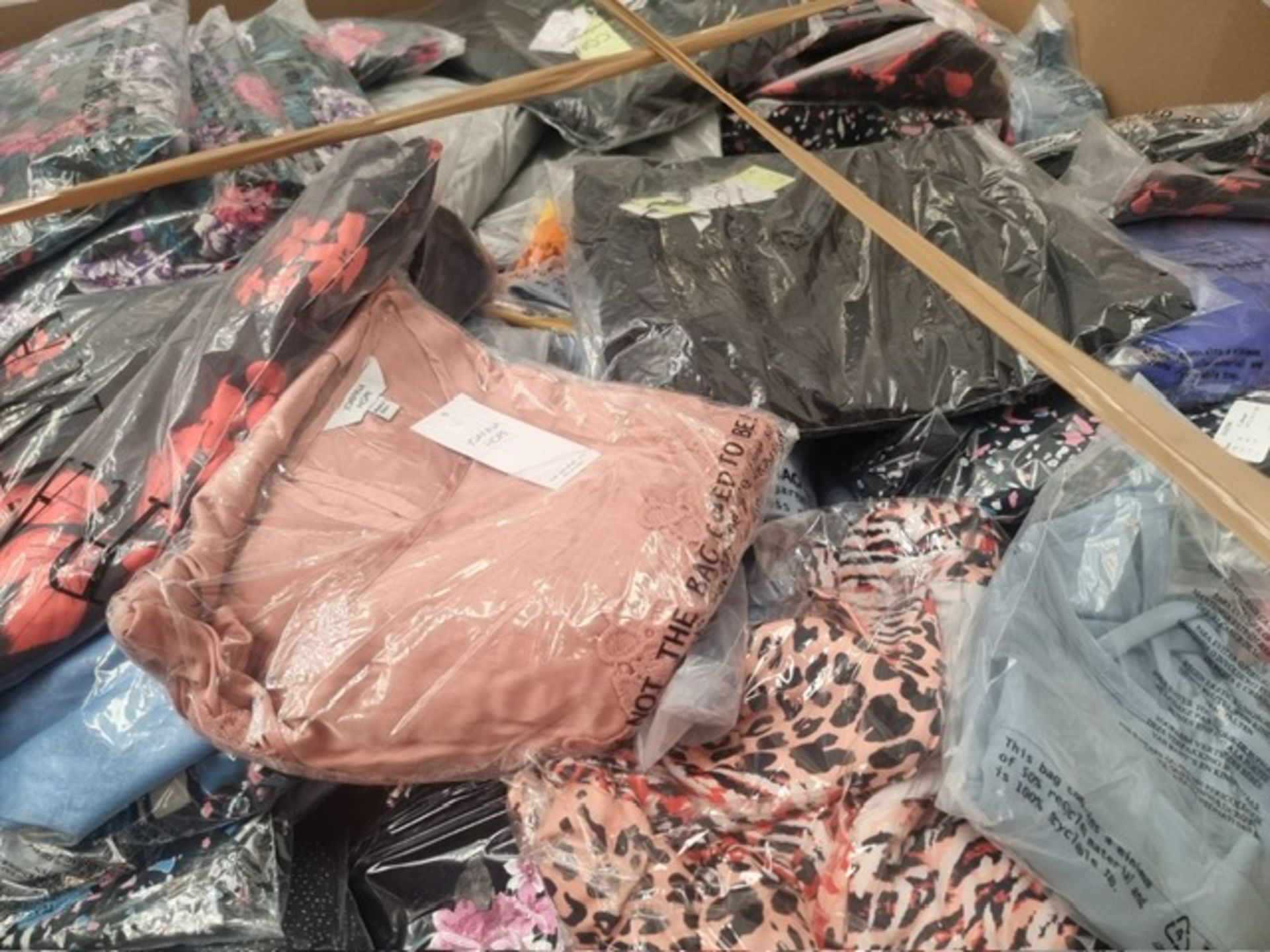 Trade Lot 100 x New & Packaged Mixed Items from A Major UK Retailer. May include: Jeans, Dresses, - Image 41 of 49