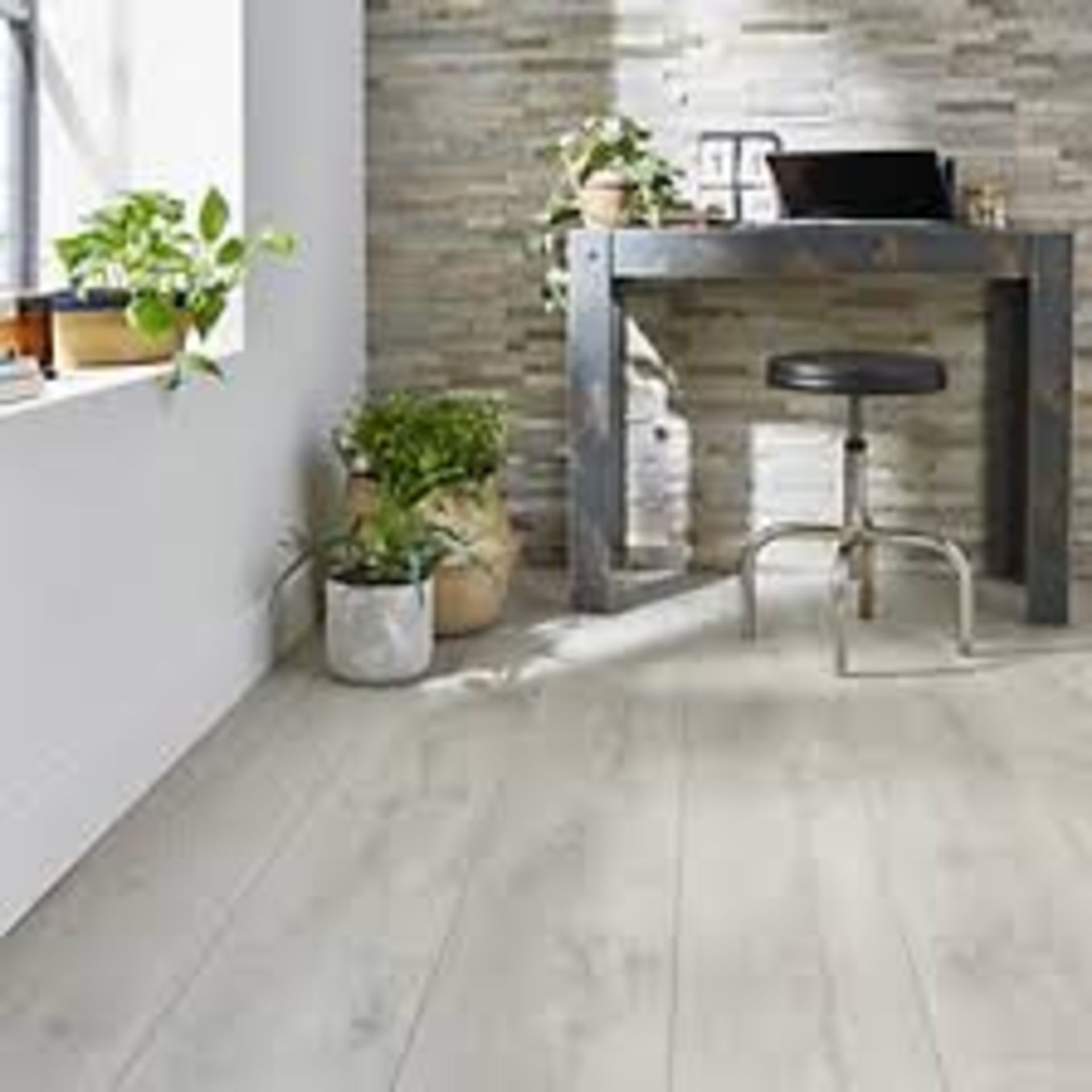 9 x Packs of Newlyn Grey wood effect Laminate Flooring, 1.68m² per pack. Total Coverage 15.12m2. RRP