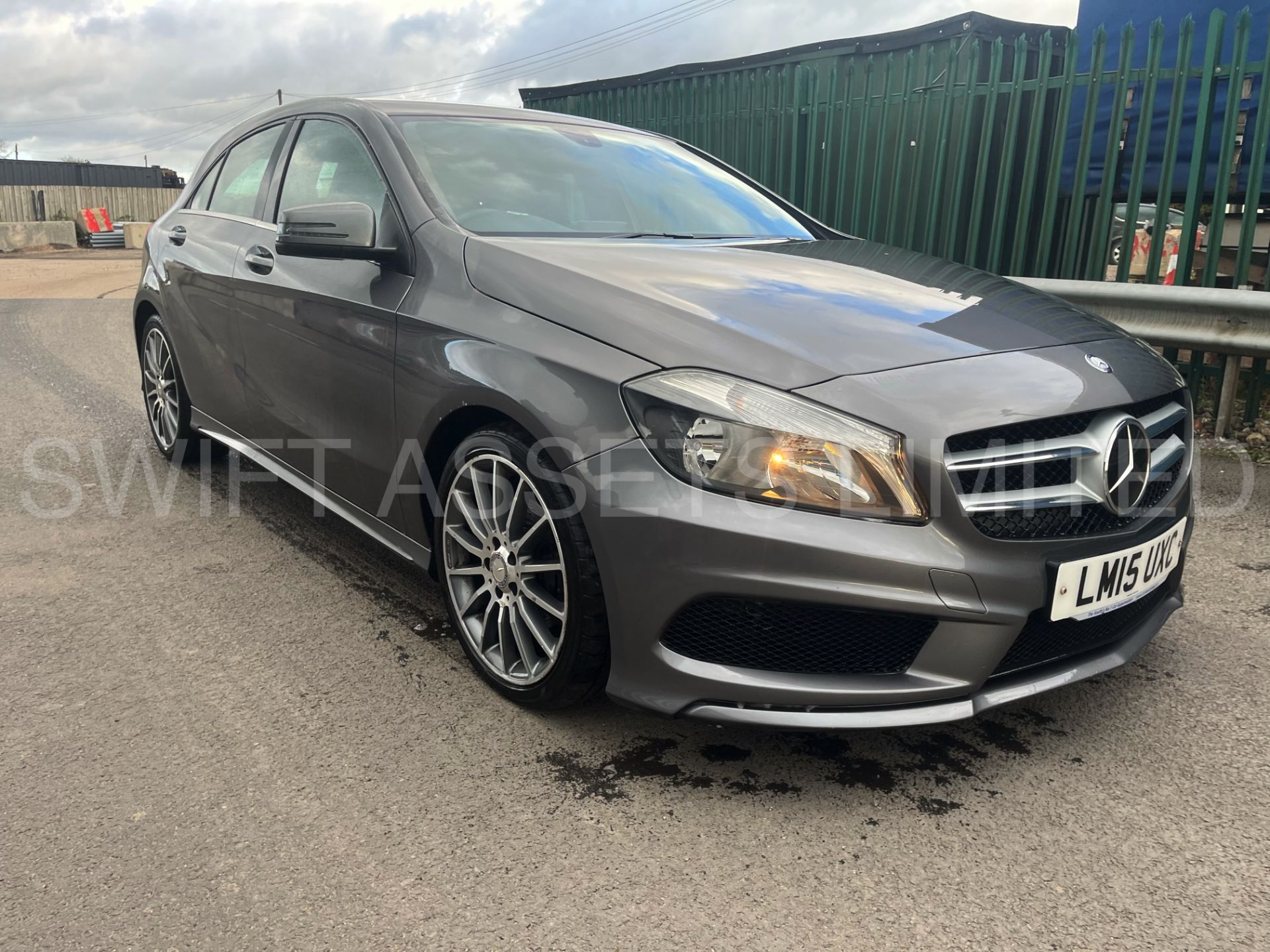 MERCEDES-BENZ A180 CDI BLUEEFFICIENCY *AMG-SPORT EDITION* 15 REG - AIR CON - AUTO S/S!
