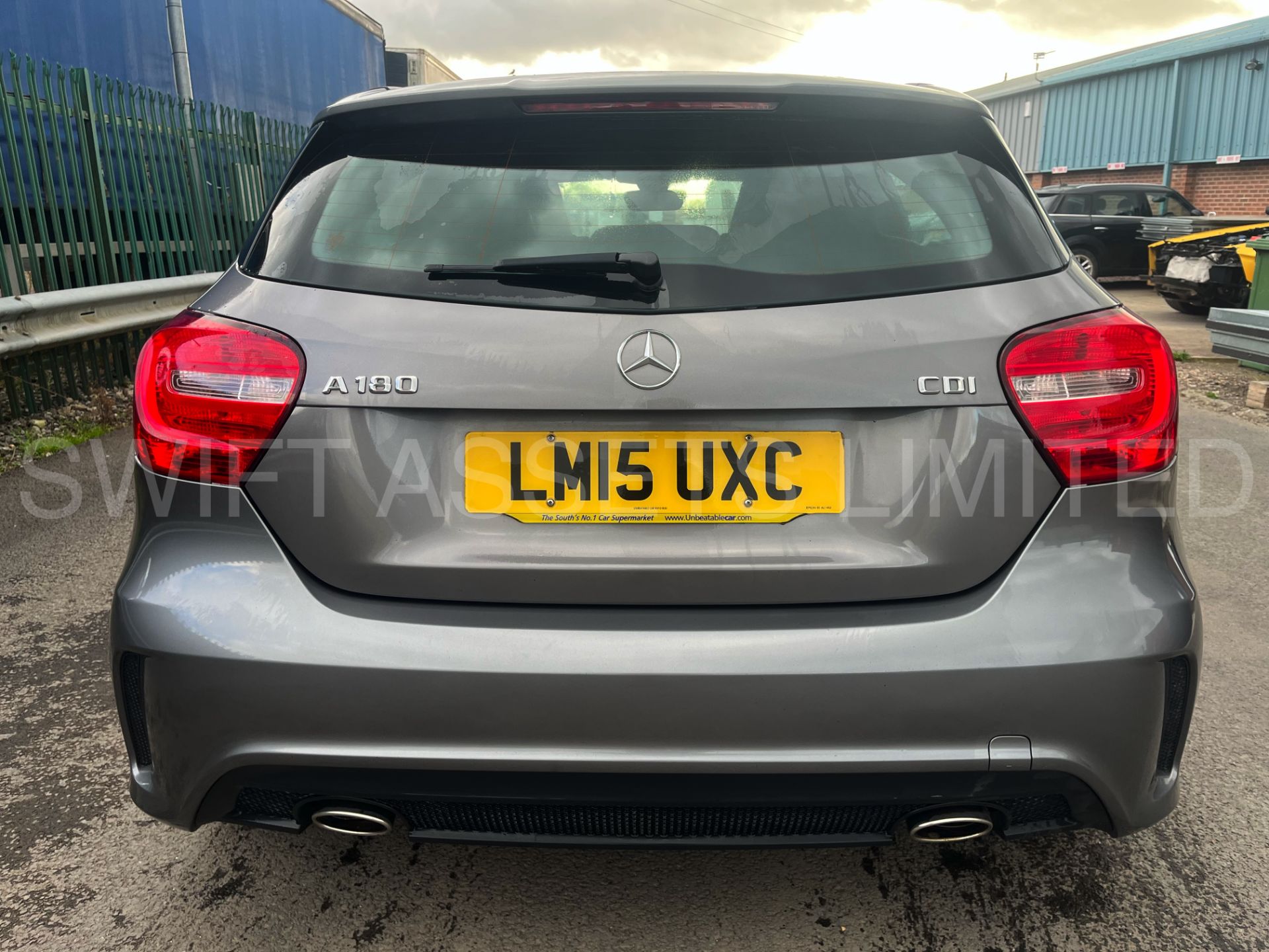 MERCEDES-BENZ A180 CDI BLUEEFFICIENCY *AMG-SPORT EDITION* 15 REG - AIR CON - AUTO S/S! - Image 9 of 15