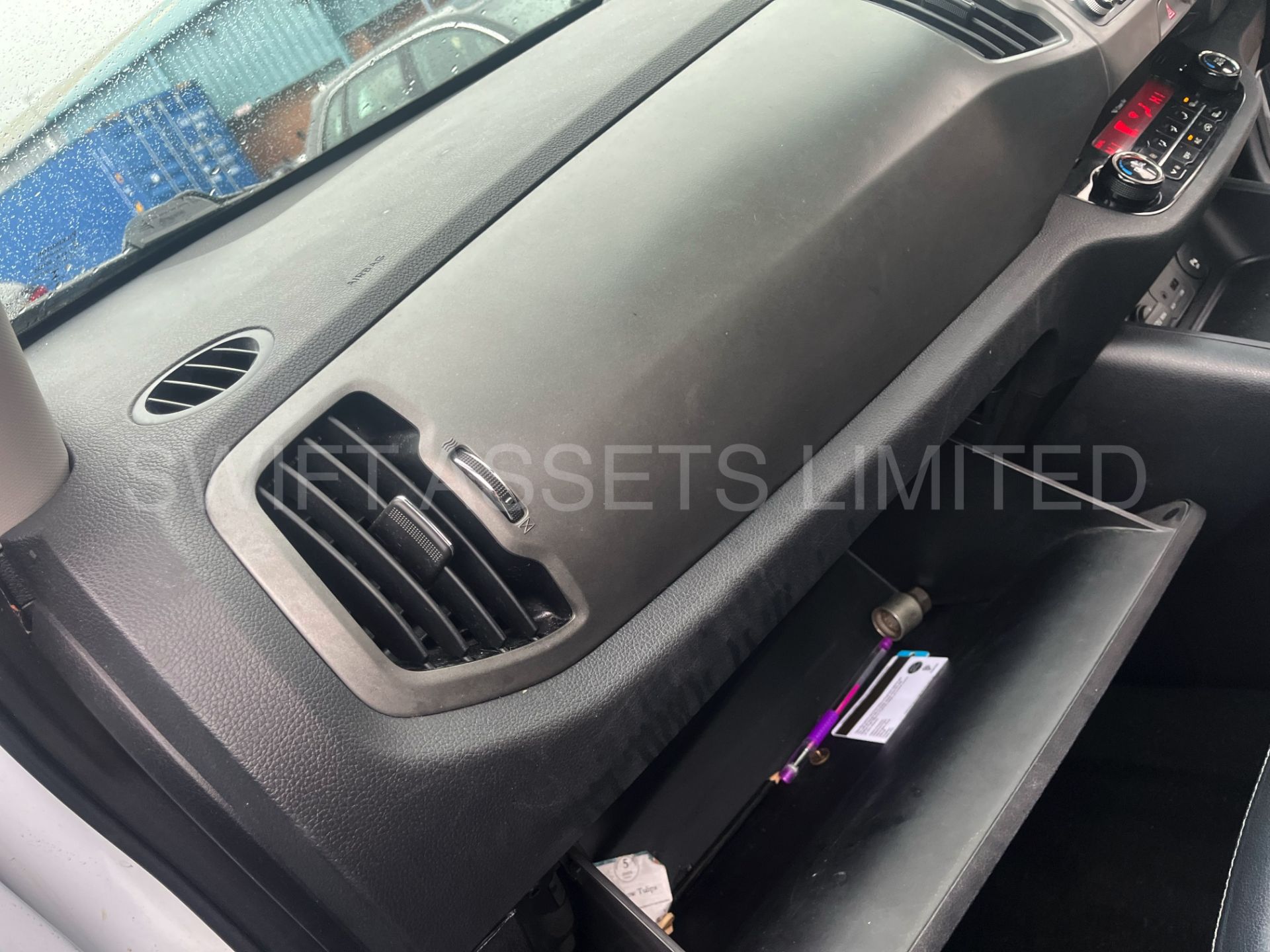 !!! ON SALE !!!KIA SPORTAGE 2 1.7 CRDI SUV - 2015 MODEL - AIR CONDITIONING - PANORAMIC ROOF - - WOW! - Image 11 of 13