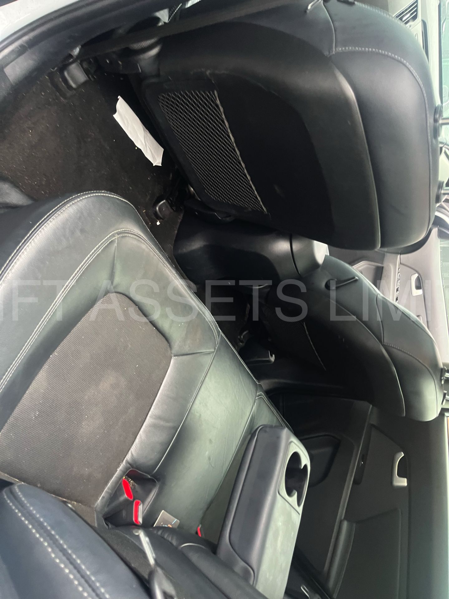 !!! ON SALE !!!KIA SPORTAGE 2 1.7 CRDI SUV - 2015 MODEL - AIR CONDITIONING - PANORAMIC ROOF - - WOW! - Image 9 of 13