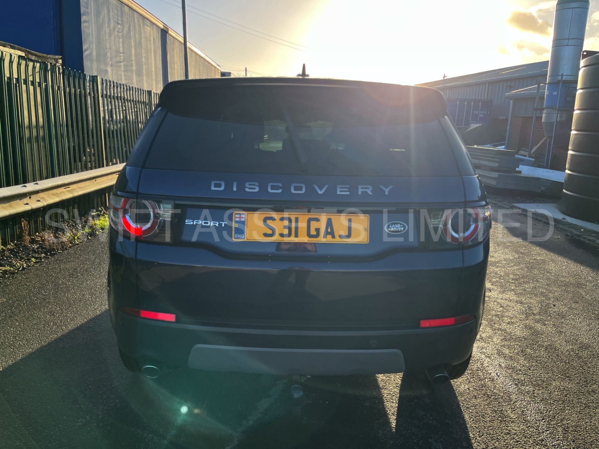 LAND ROVER DISCOVERY SPORT TD4 *SE TECH* AUTO - 7 SEATER - 2016 MODEL - AIR CON - SAT NAV - EURO 6 - Image 7 of 14