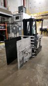 Crown Stand Up Forklift, mod. RC5520-30, ser. 1A479084, 36V., 3000 lb cap, 3286 Hrs., side shift,