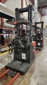 Raymond Order Picker Forklift mod. EASI-OPC30TT ser. EASI-04-AJ35025, 36 V., 3000 lb cap, 20 feet