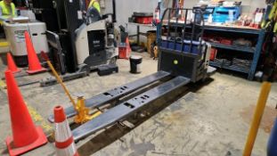 Crown Electric Rider Pallet Jack, mod. PE-4500-80, ser. 10016026, 24 V., 8000 lb @ 24 inches load