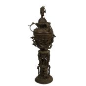 VASO CON COPERCHIO CERIMONIALE ALTAMENTE DECORATIVO