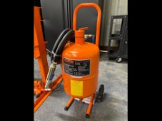 Unused Vevor 5 Gallon 110psi Abrasive Blaster Tank