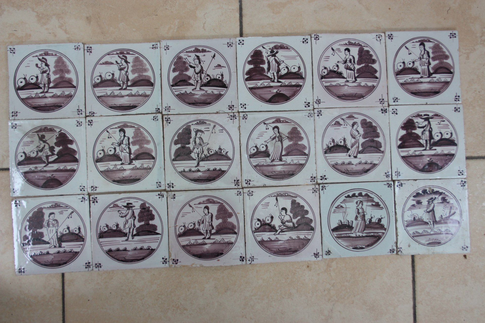 Lot manganese shepherd tiles (18x)