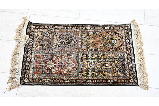 Persian carpet, 97 x 60 cm. - Bild 1 aus 2