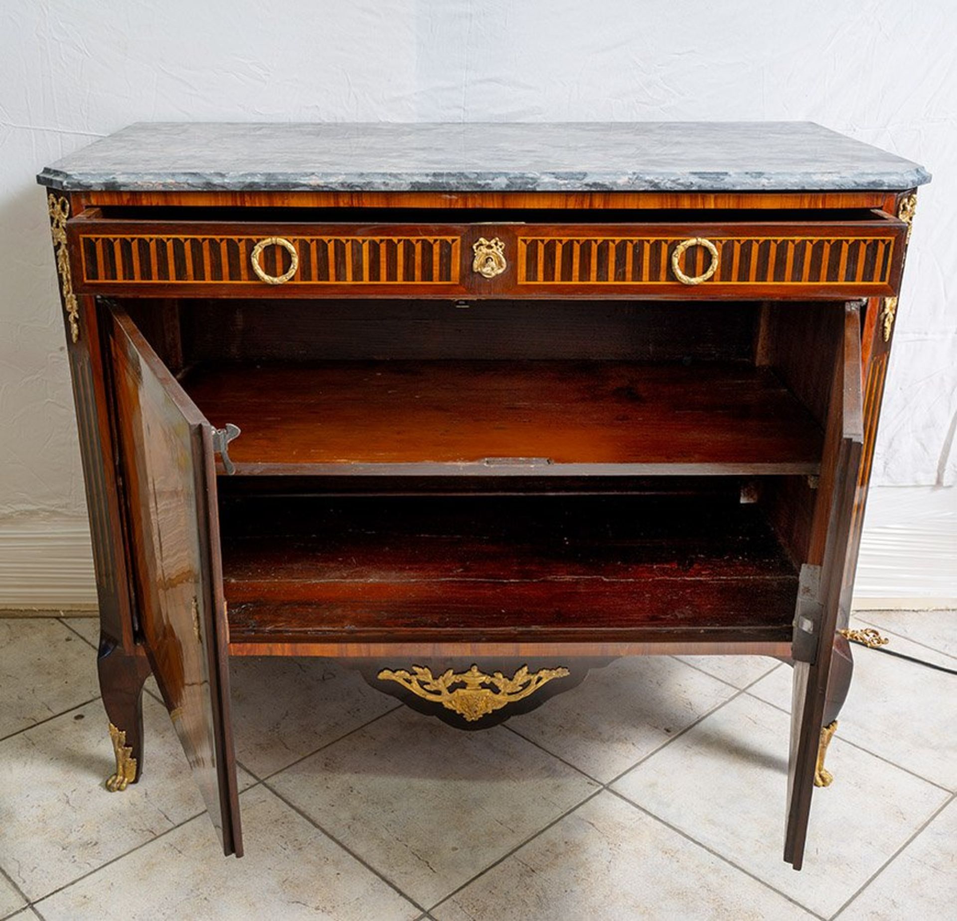 French Napoleon III sideboard in exotic woods. - Bild 7 aus 7