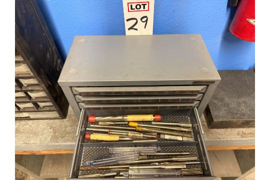 LOT - BENCHTOP REAMER INDEX, W/ CONTENTS OF REAMERS - Image 5 of 5