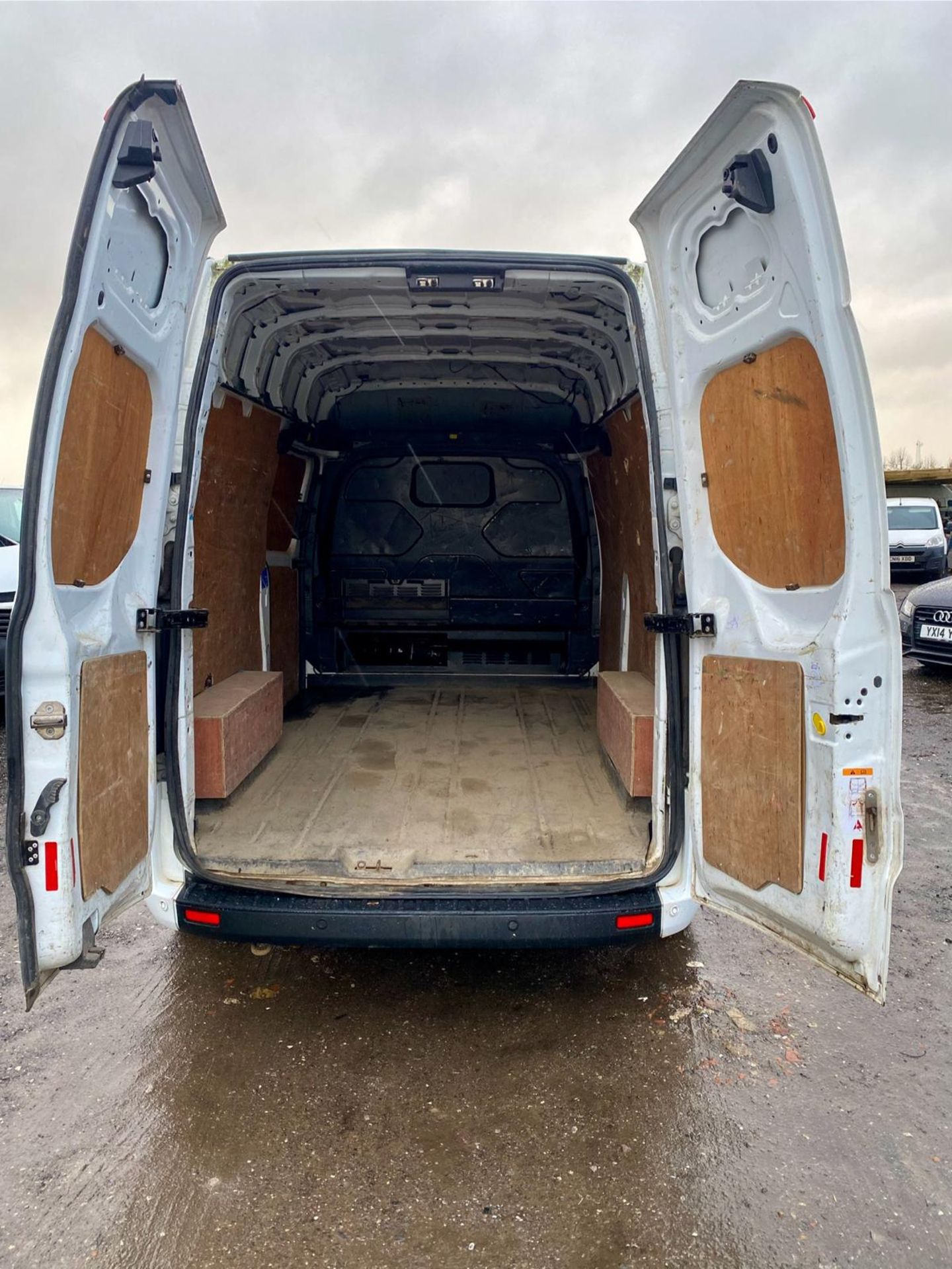 2020 70 FORD TRANSIT CUSTOM 300 TREND EBLUE PANEL VAN - 100K MILES - EURO 6 - REAR FULLY LINED - Image 21 of 21