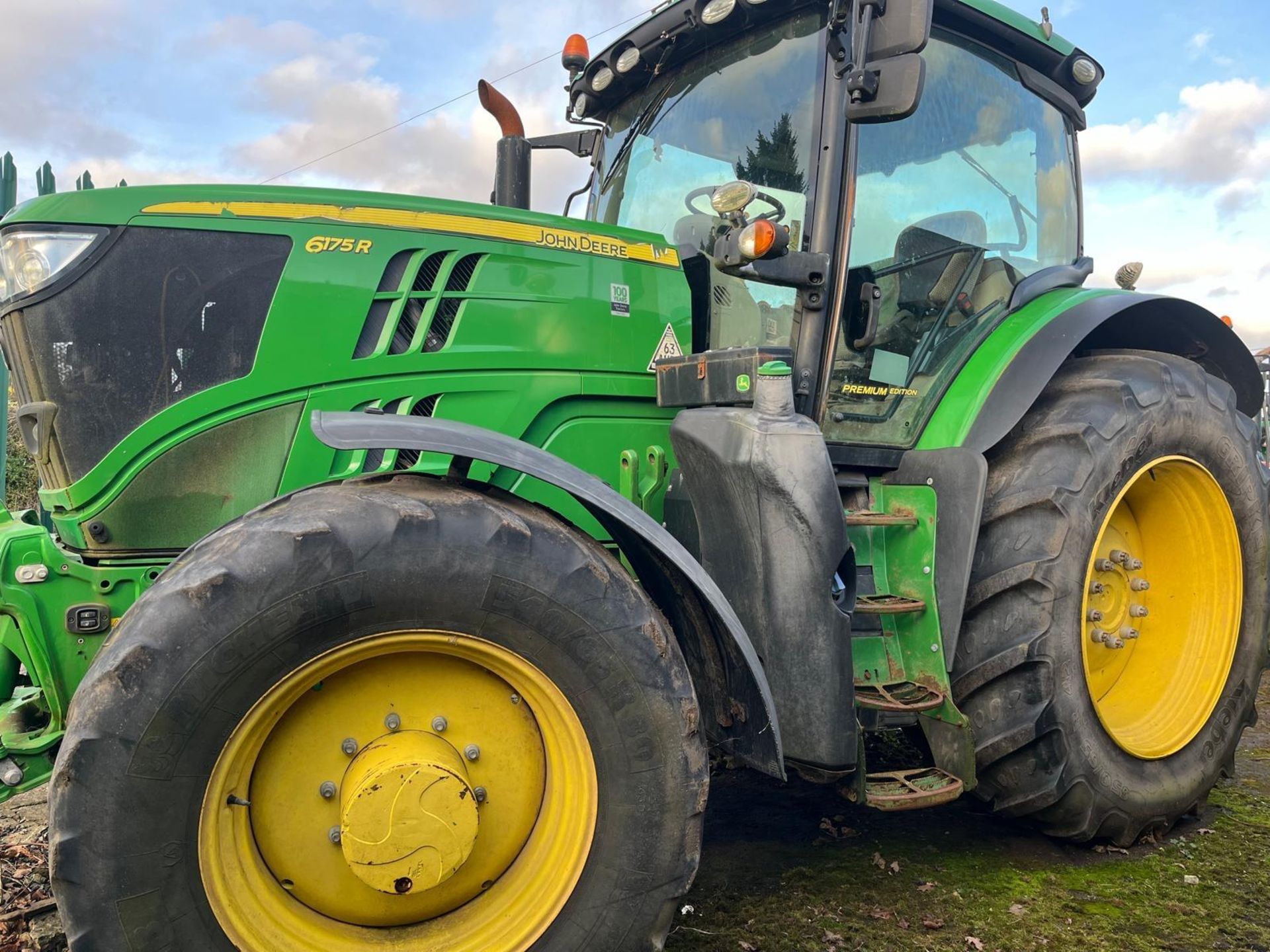 2018 JOHN DEERE 6175R - 8900 HOURS - Image 3 of 16