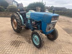 FORD 3000 SUPER DEXTA VINEYARD TRACTOR - 5696 HOURS