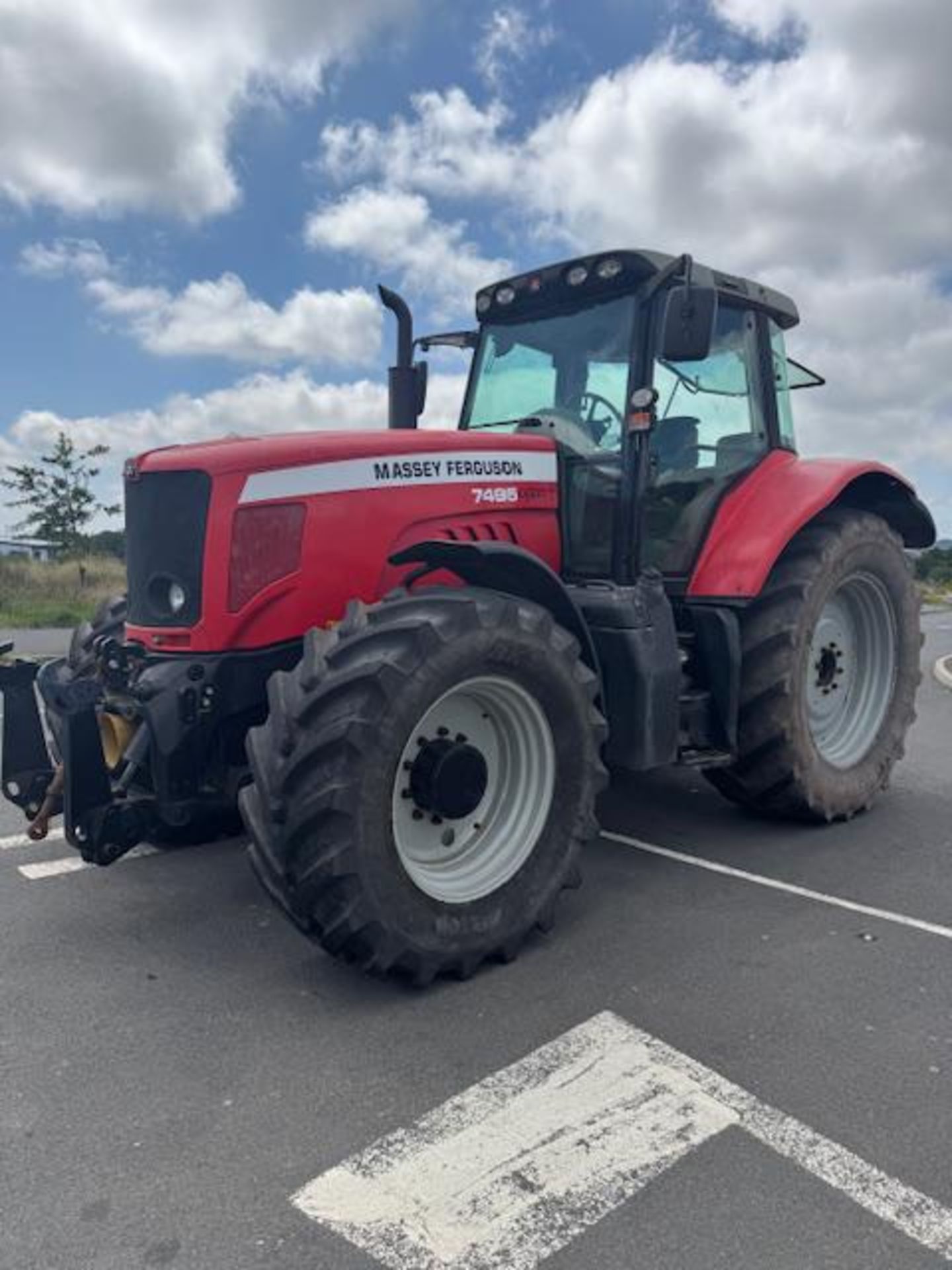 VC00017 Information from the seller 2008 Massey Ferguson 7495 Dyna Vt