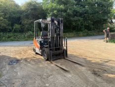 2018 DOOSAN D25S-5 2.5 TON 4.7MTR DIESEL COUNTERBALANCE FORKLIFT - CONTAINER SPEC - 3797 HOURS