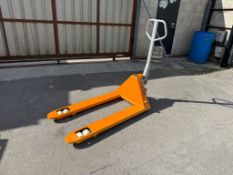 NEW/UNUSED STILL HPS25 2.5 TON PALLET TRUCK