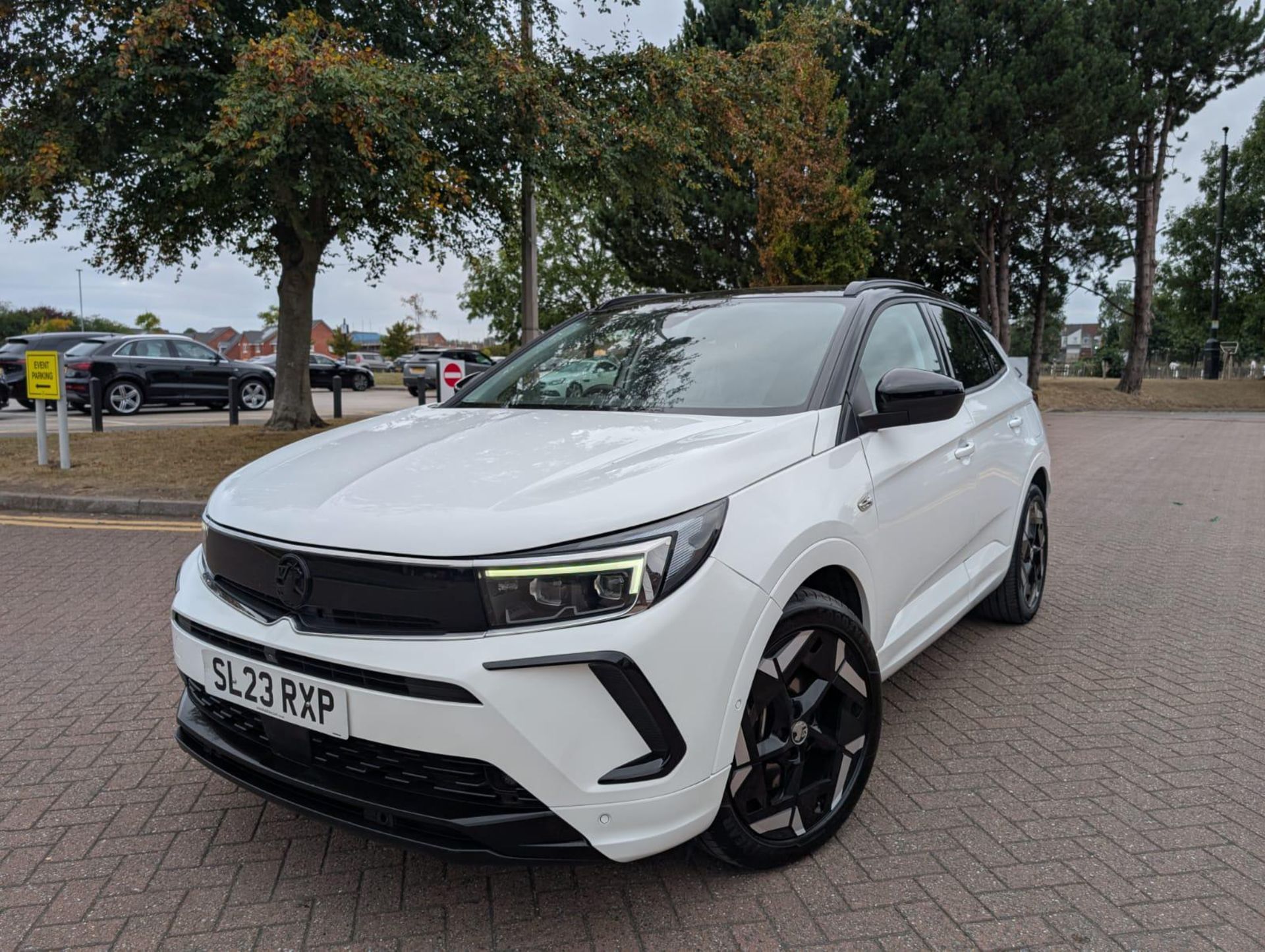 2023 23 VAUXHALL GRANDLAND GSE PHEV AWD AUTO SUV - 12K MILES - ADAPTIVE CRUISE CONTROL - NO VAT