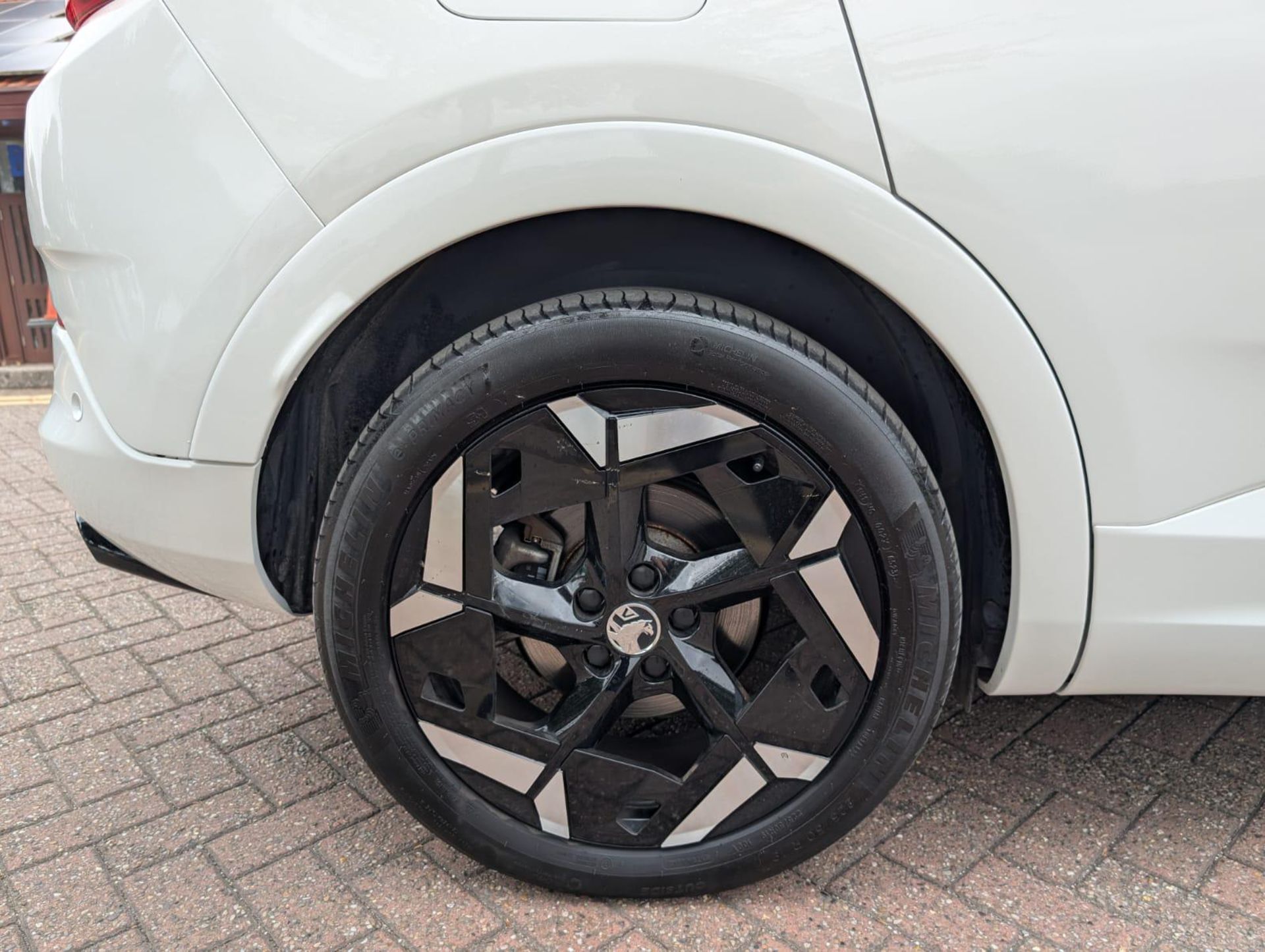 2023 23 VAUXHALL GRANDLAND GSE PHEV AWD AUTO SUV - 12K MILES - ADAPTIVE CRUISE CONTROL - NO VAT - Image 10 of 40