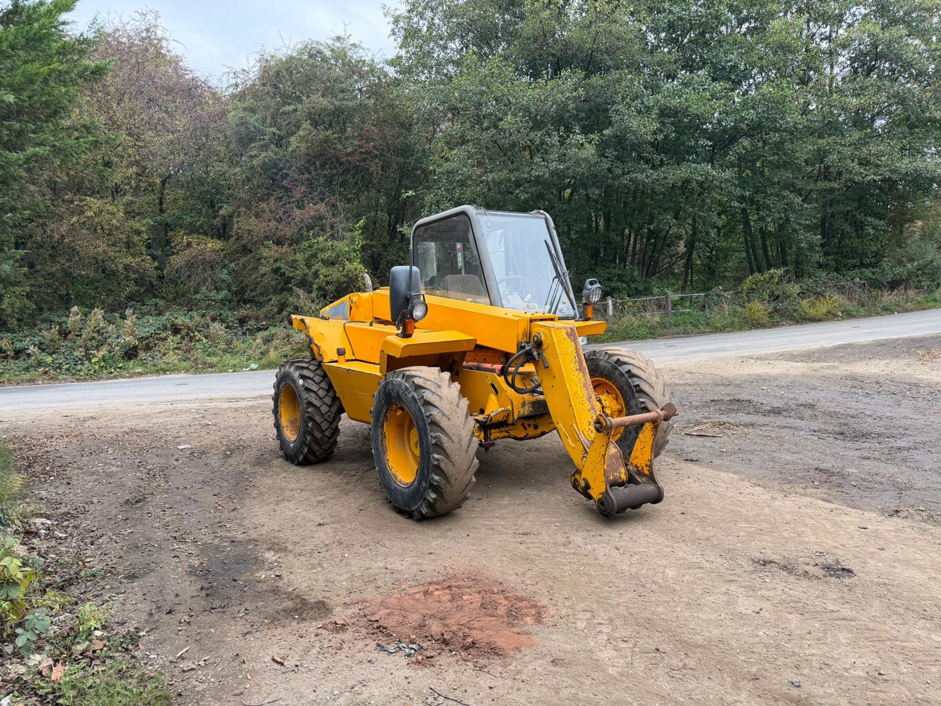 JCB 520-55 2 TON 5.5MTR 4WD TELESCOPIC TELEHANDLER - Image 6 of 14
