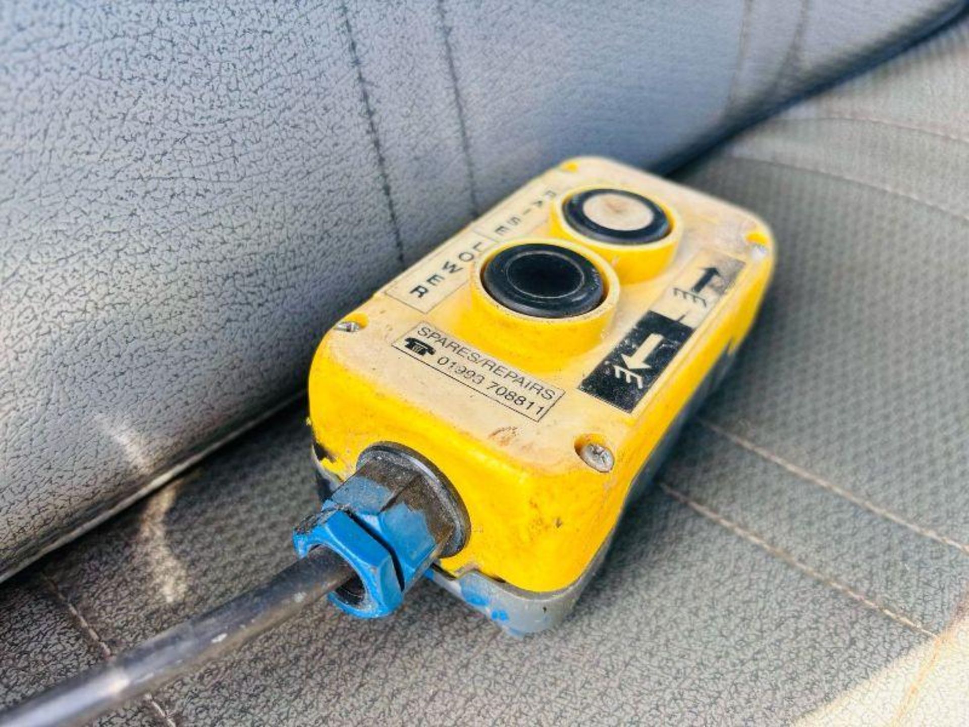 2012 FORD TRANSIT 100 T350 RWD CHASSIS CAB - 187K MILES - TIPPING BODY - Image 14 of 17