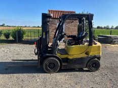 HYSTER FORKLIFT 2.5 TON DIESEL CONTAINER SPEC MAST WITH THREE STAGES