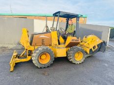 CASE RT660 4WD TRENCHER*C/W TOP CUTTER*1317 HOURS