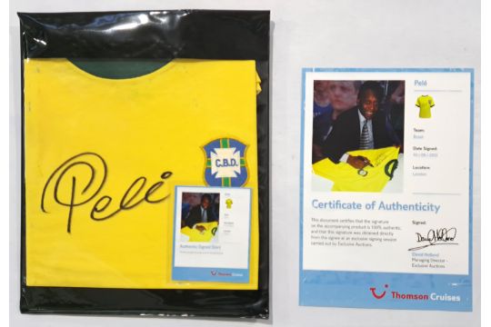 Football Memorabilia, Pele Hand Signed Brazil Football Shirt - Image 1 of 3