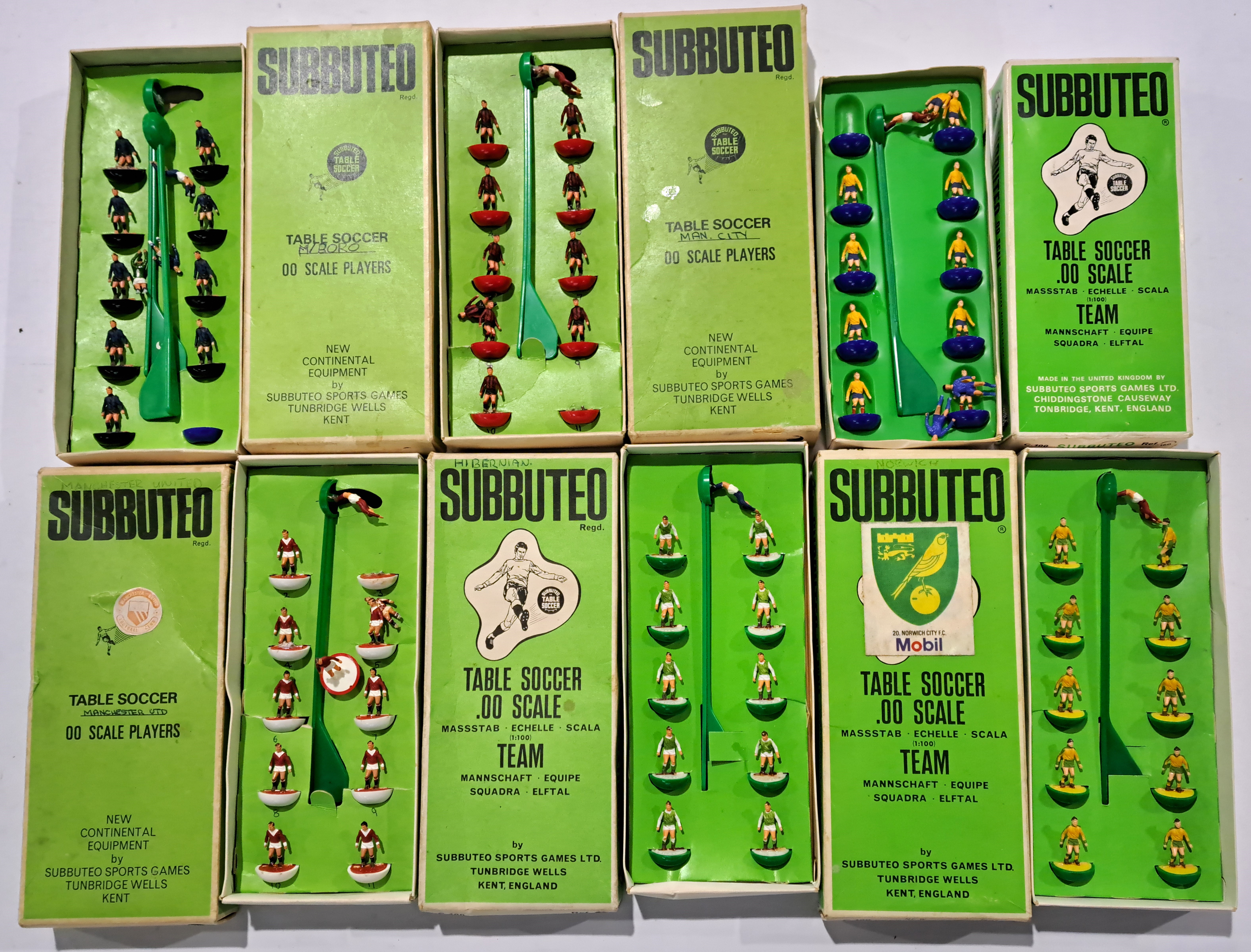 Subbuteo, a boxed team group to include Norwich City, Hibernian and ...