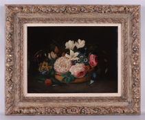 Kellen van der, Hendrika Wilhelmina (Utrecht 1846-1903) "Bloemstilleven",