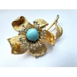 Blumenbrosche