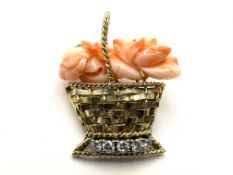 Engelshaut Korallen-Anhänger oder Brosche 585 Gelbgold , Brillanten