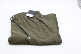 Benklark Off Court Pleated Pants, Olive, Large