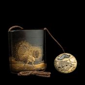 INRO A QUATTRO CASSETTI IN LEGNO LACCATO NERO E ORO, GIAPPONE, PERIODO EDO (1615-1868), XIX SECOLO,