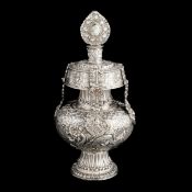 RARO OGGETTO DA CERIMONIALE IN ARGENTO CON PIETRE DURE, SINO-TIBET, XIX SECOLO