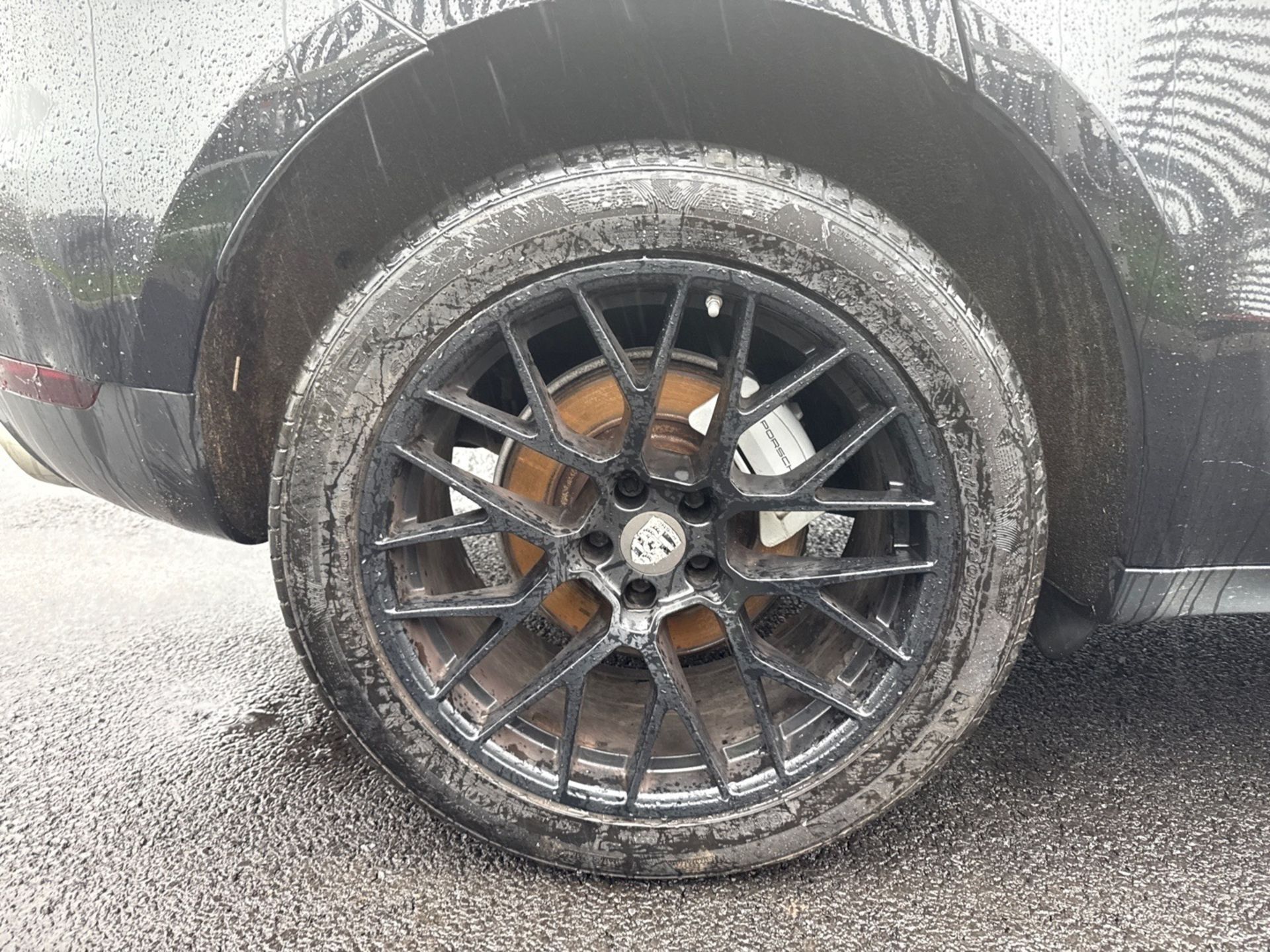 2017 Model Porsche Macan Pdk V6 S 3.0 - Auto - *Red Leather Interior* - Apple Car Play - Sun Roof - Image 16 of 25