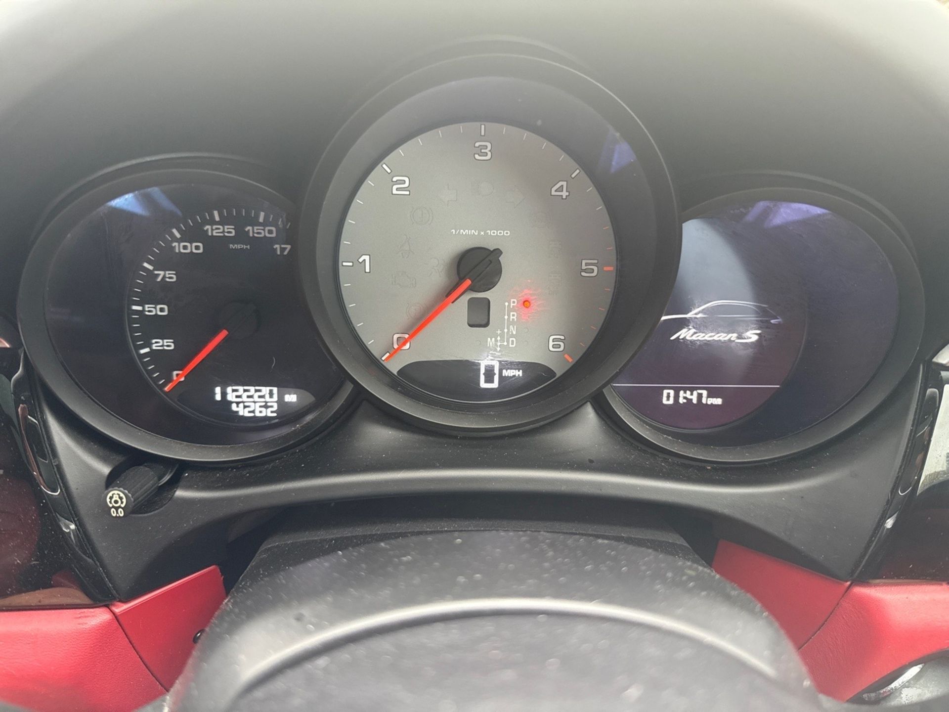 2017 Model Porsche Macan Pdk V6 S 3.0 - Auto - *Red Leather Interior* - Apple Car Play - Sun Roof - Image 20 of 25