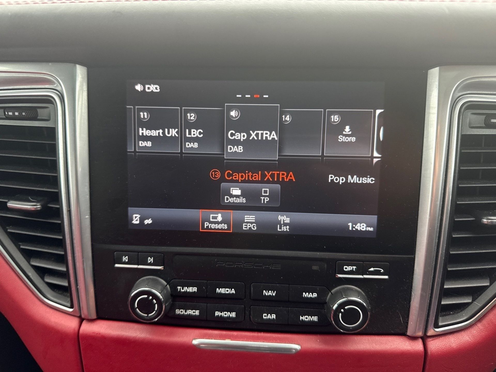 2017 Model Porsche Macan Pdk V6 S 3.0 - Auto - *Red Leather Interior* - Apple Car Play - Sun Roof - Image 24 of 25