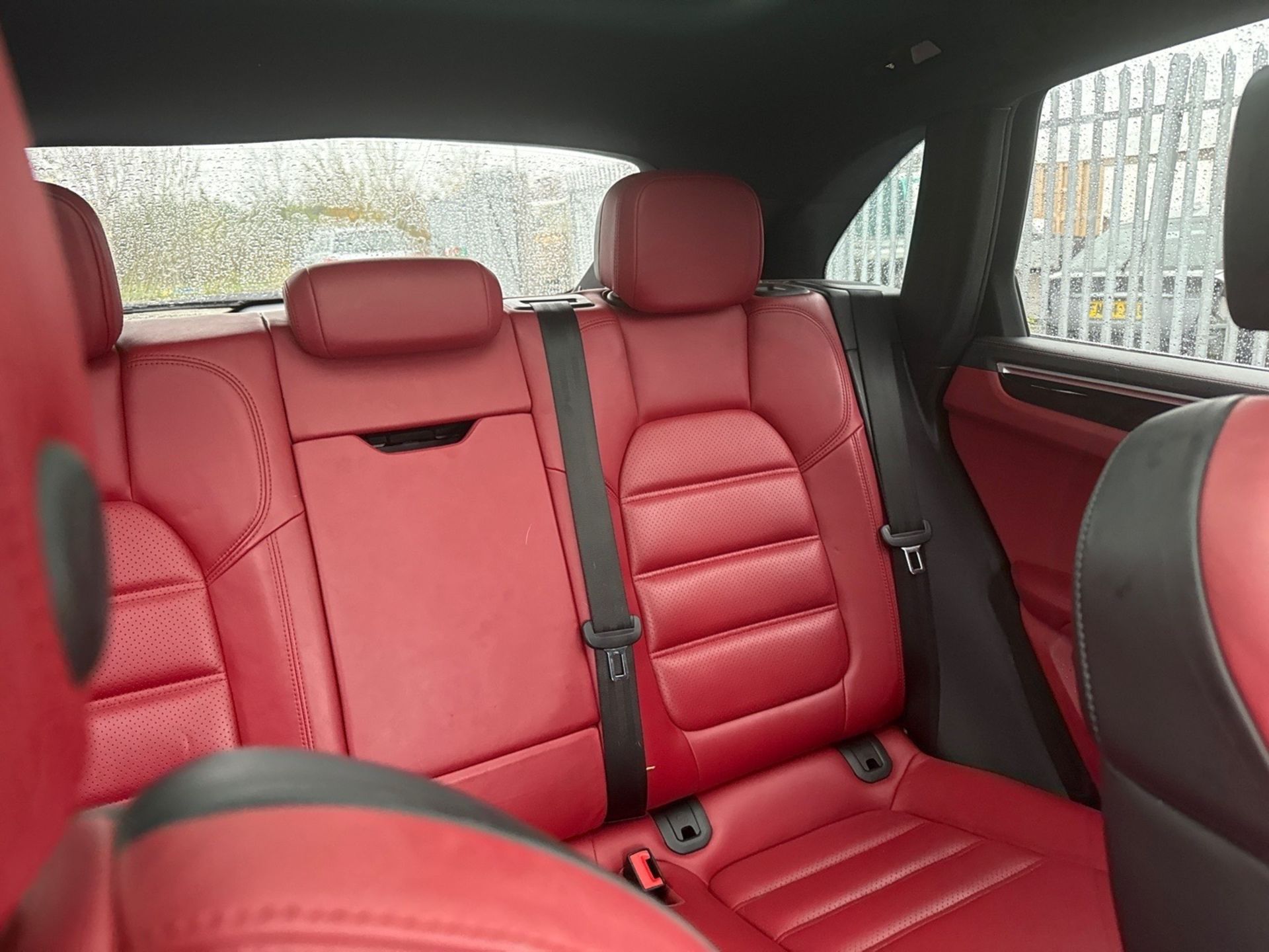 2017 Model Porsche Macan Pdk V6 S 3.0 - Auto - *Red Leather Interior* - Apple Car Play - Sun Roof - Image 22 of 25