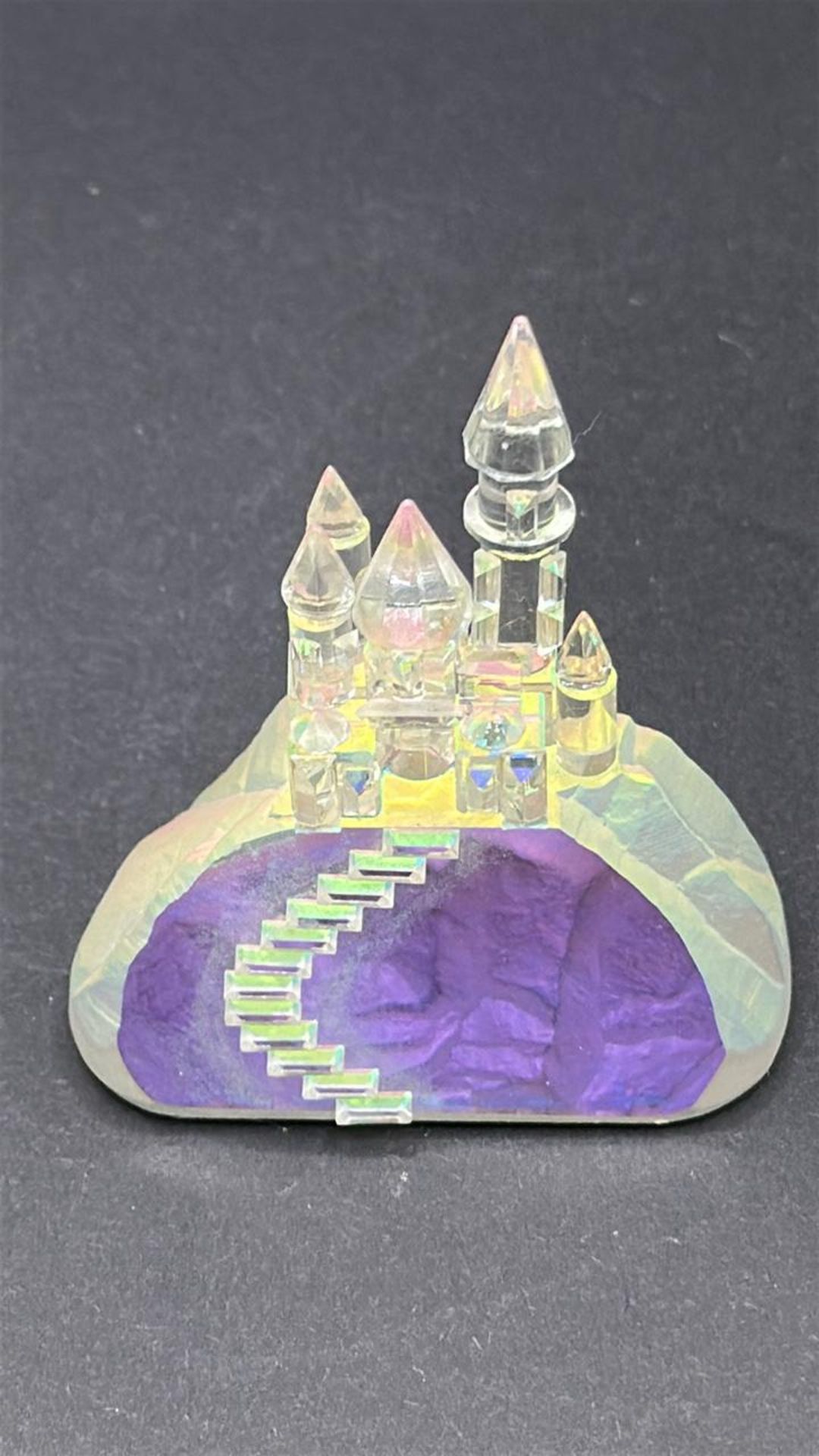 Two pieces of crystal including Castle and Windmill, tallest 6cm high / AN17 - Image 5 of 14
