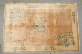 Seidenteppich (China), hell-cremef. bis kamelfarben changierend, floral gem., guter Zust.